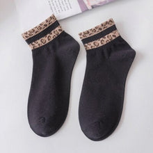Load image into Gallery viewer, Leopard Short Socks