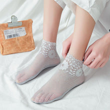 Load image into Gallery viewer, Lady Socks