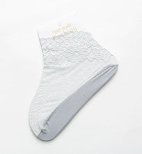 Load image into Gallery viewer, Lady Socks